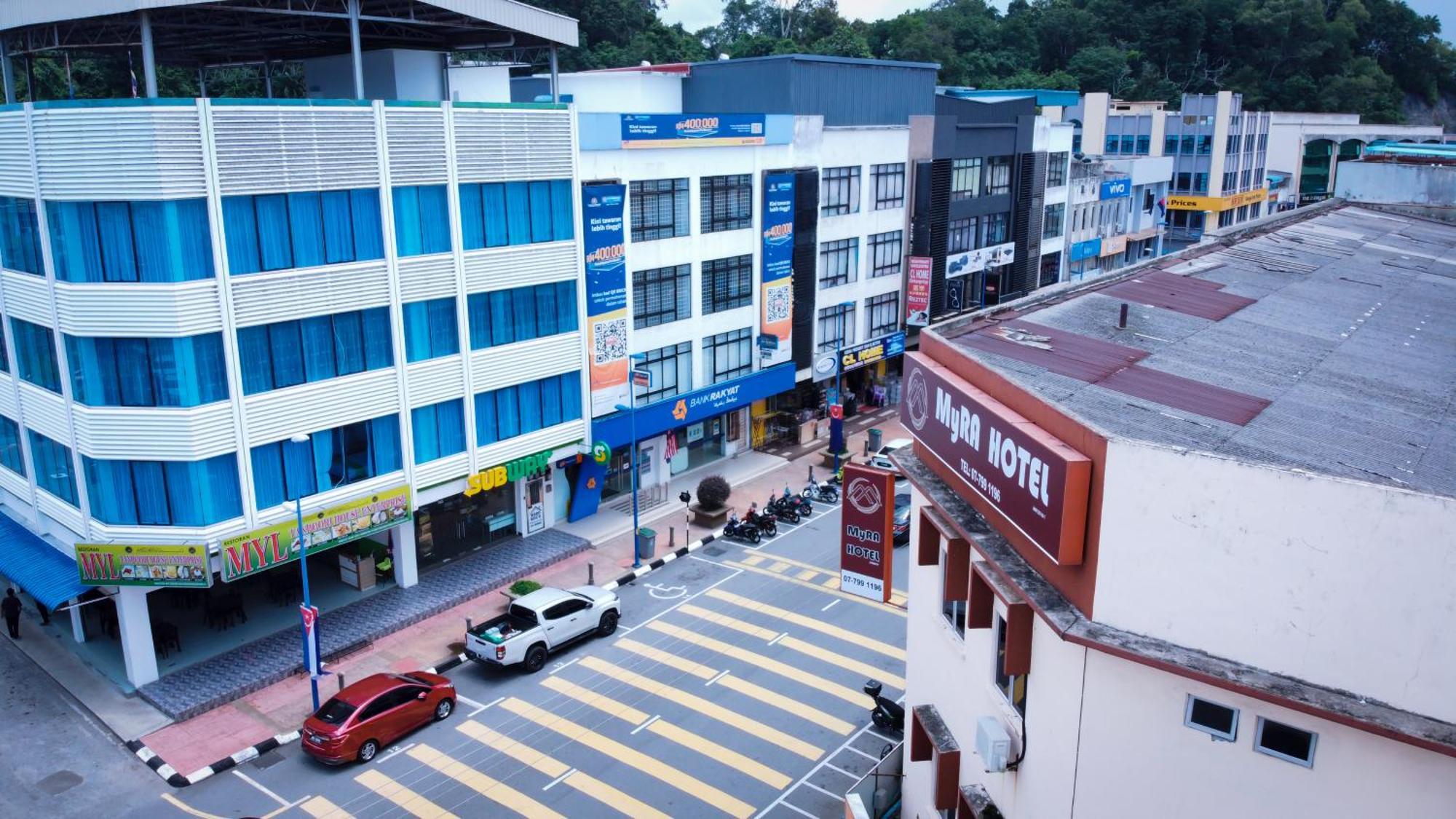 Myra Hotel Mersing Esterno foto